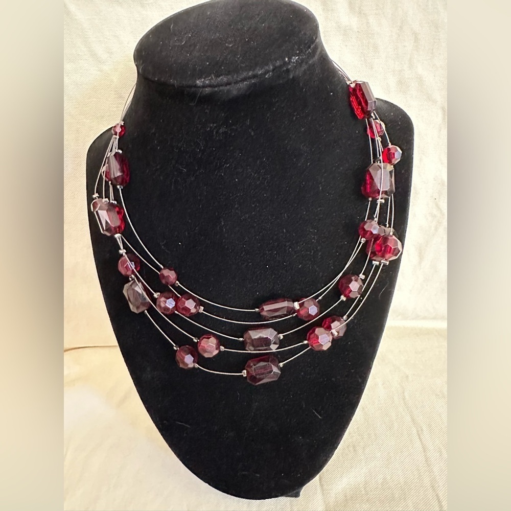 Beautiful Red layered necklace